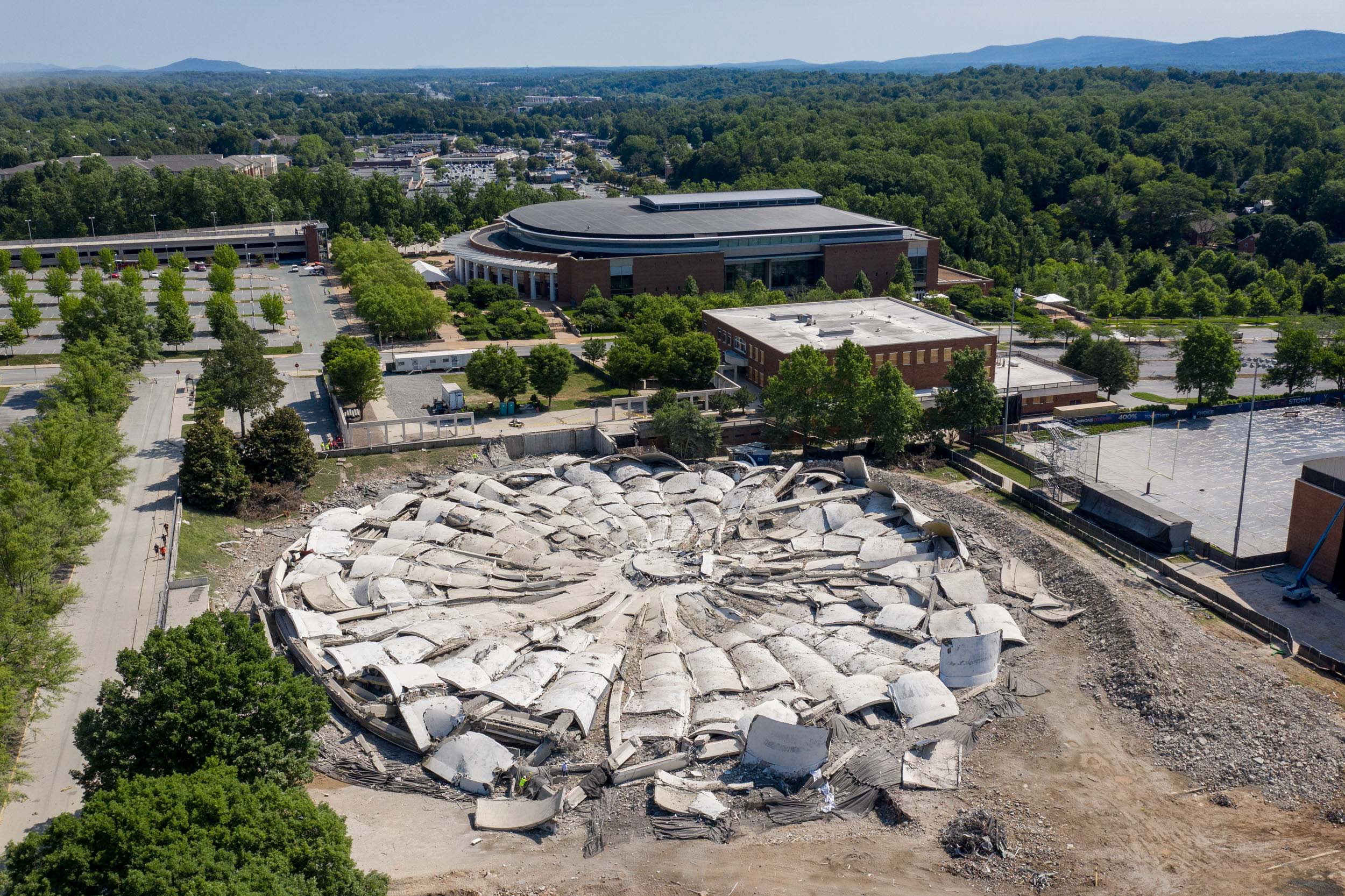 Aerial view of the Uhall implosion