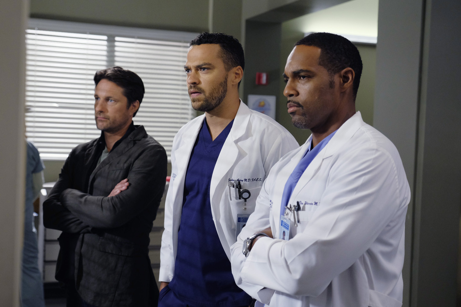 Jason George (right) on the set of Greys Anatomy during a scene