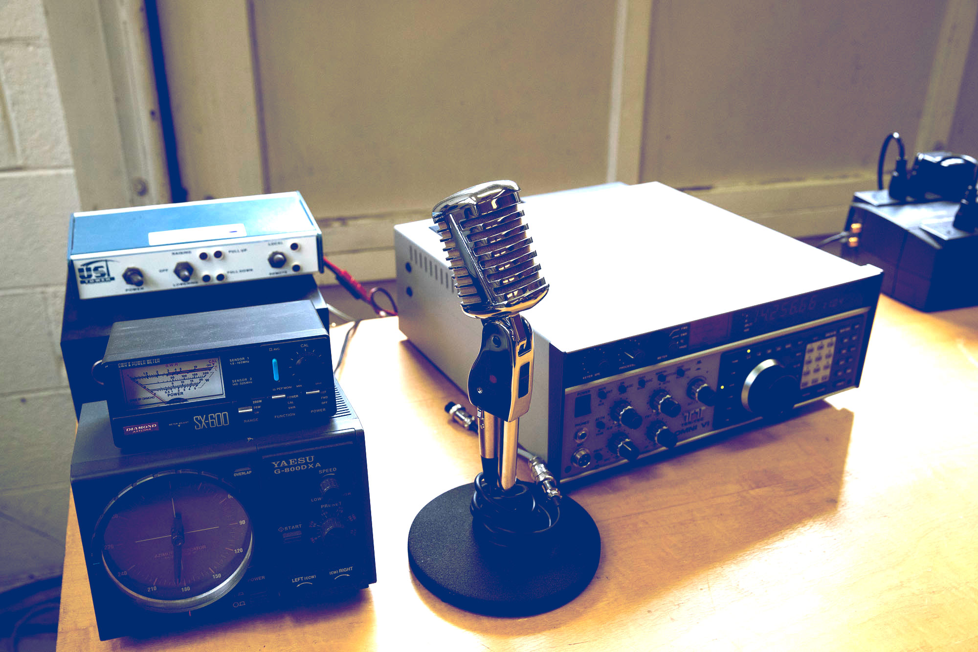 Amateur Radio equipment 