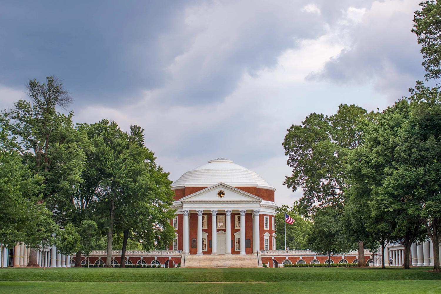 The Rotunda at the University of Virginia, on an overcast day