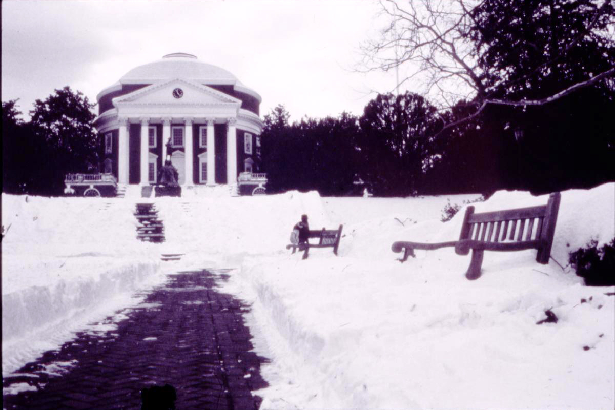 Black and white image of the Rotunda and lawn covered in snow