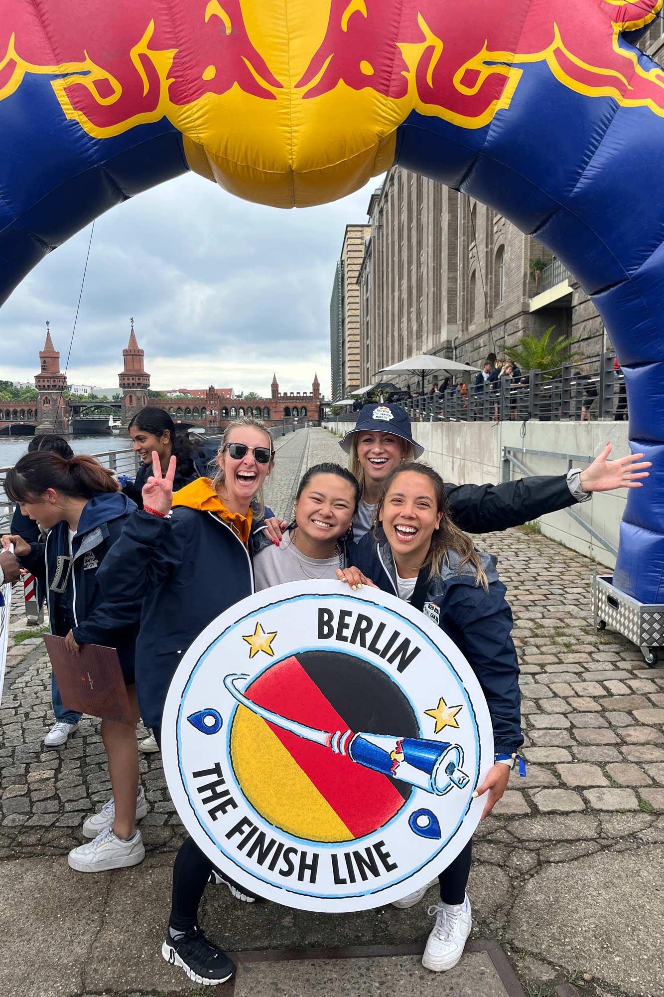 Khuyen and teammates at Berlin checkpoint