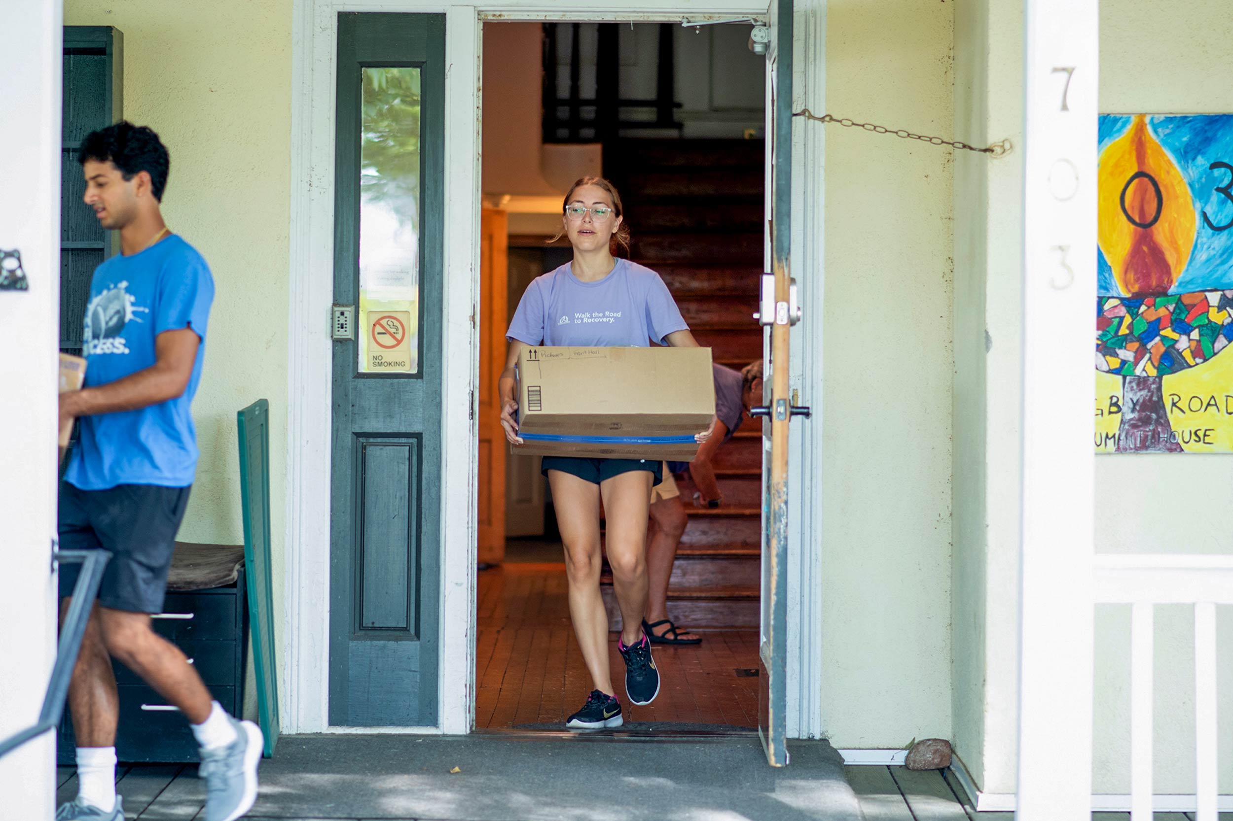 Portrait of First-year students from the School of Law pitch in at Unitarian Universalist Congregation of Charlottesville.