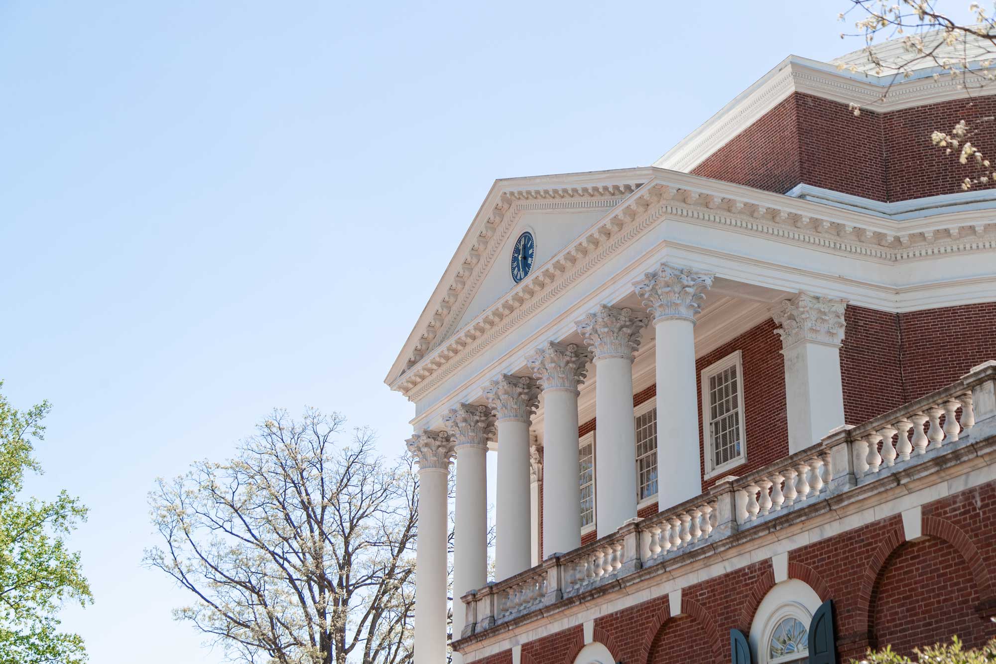 News in Brief: Jefferson Scholars Foundation Honors 5 UVA Faculty Members