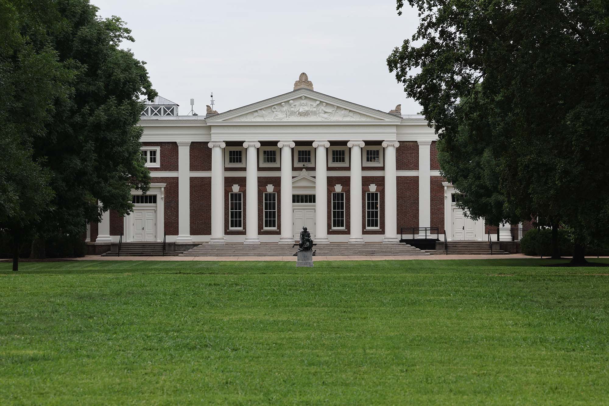 Old Cabell Hall in the summer