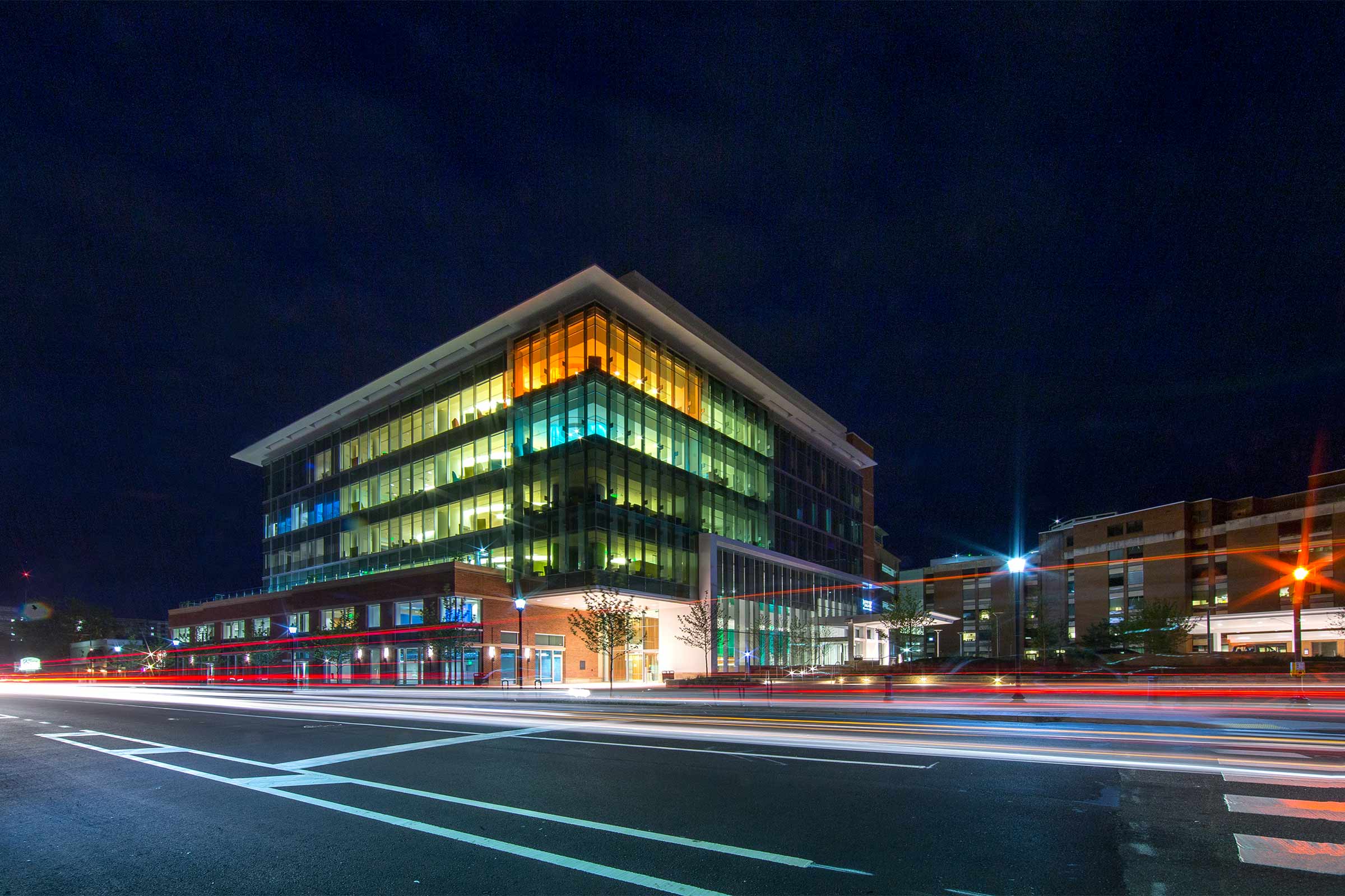 Night shot of the UVA Children's hospital 