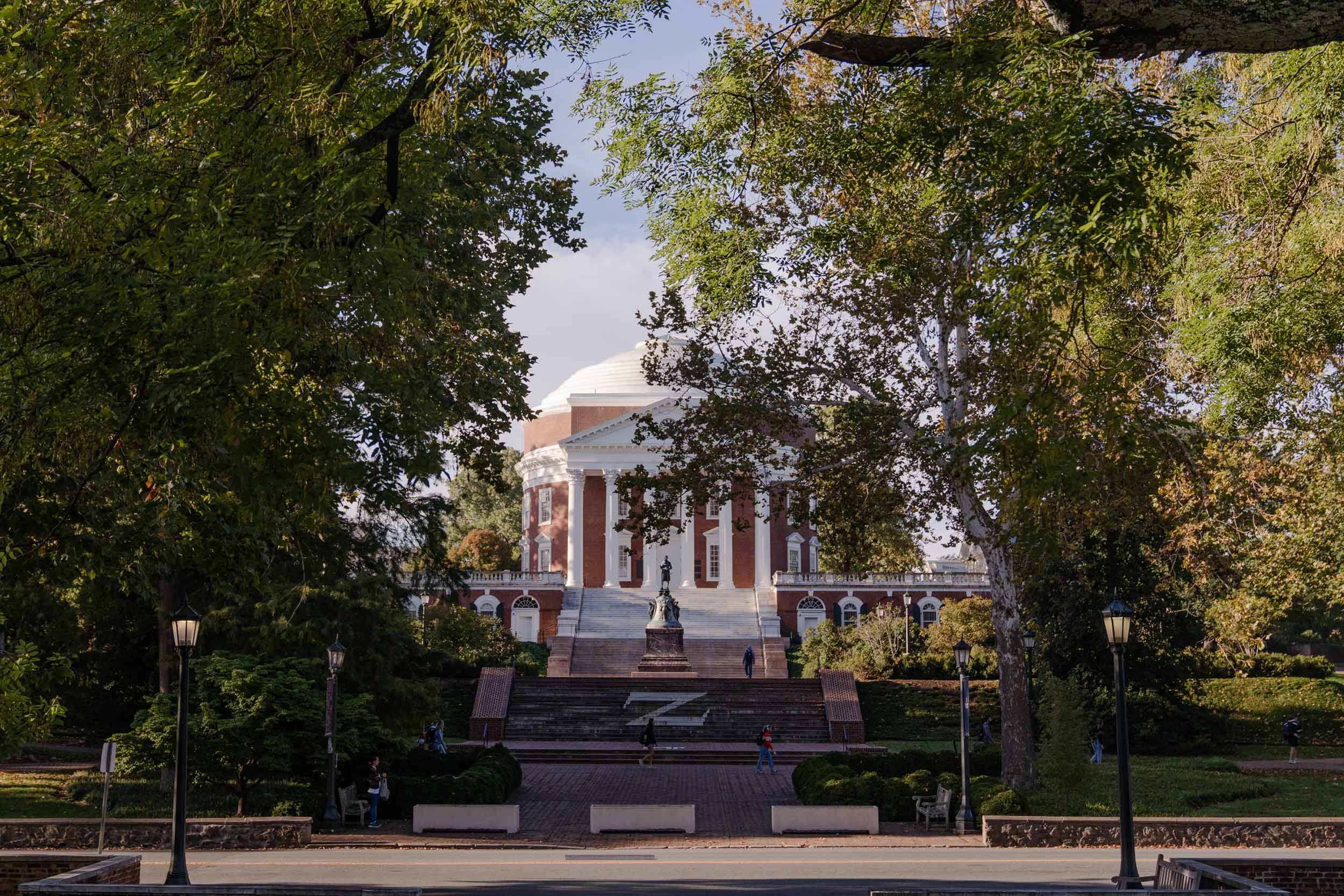 Street view of the Rotunda on a late summer afternoon