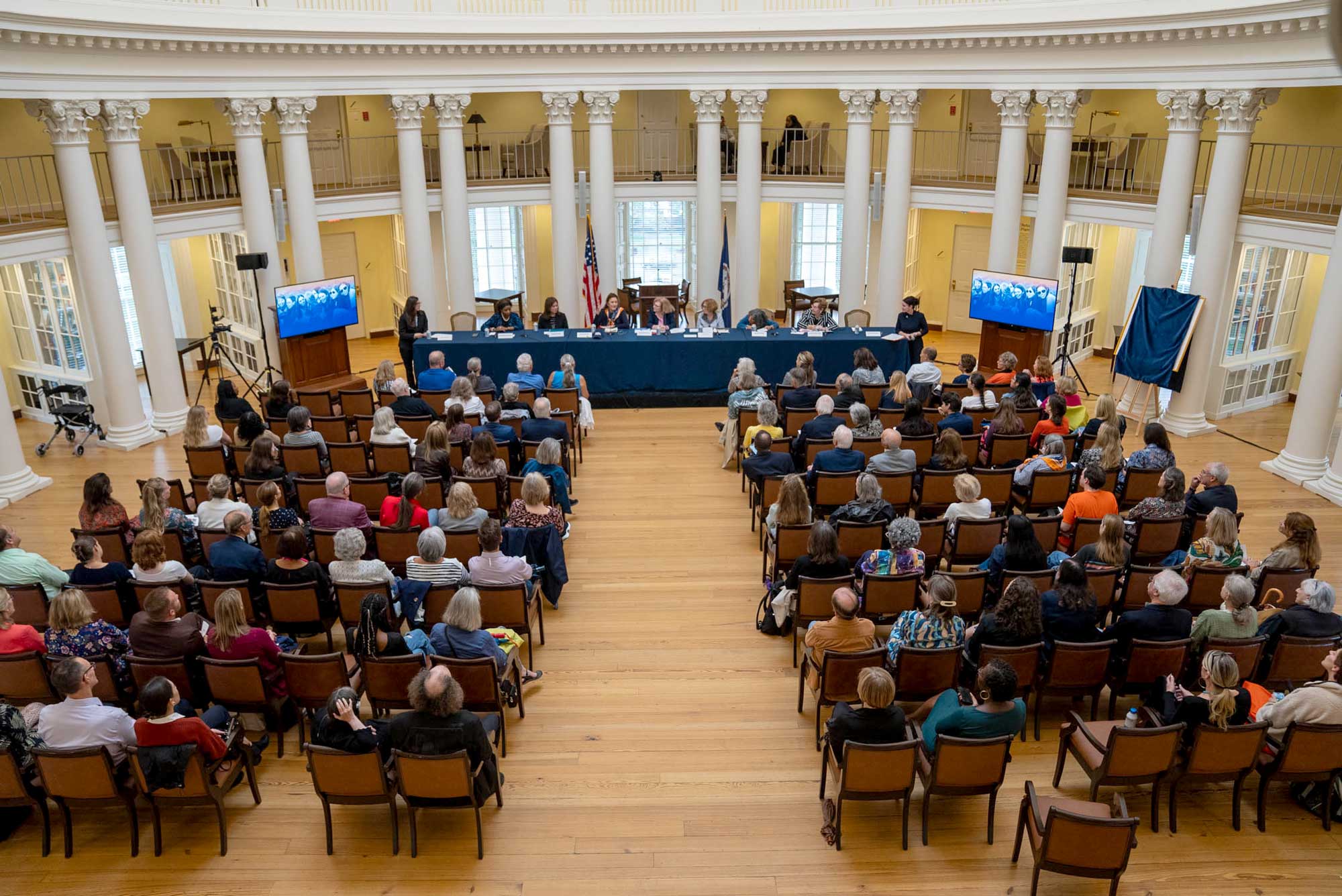 Students, faculty, staff and alumni gather in the Dome Room 