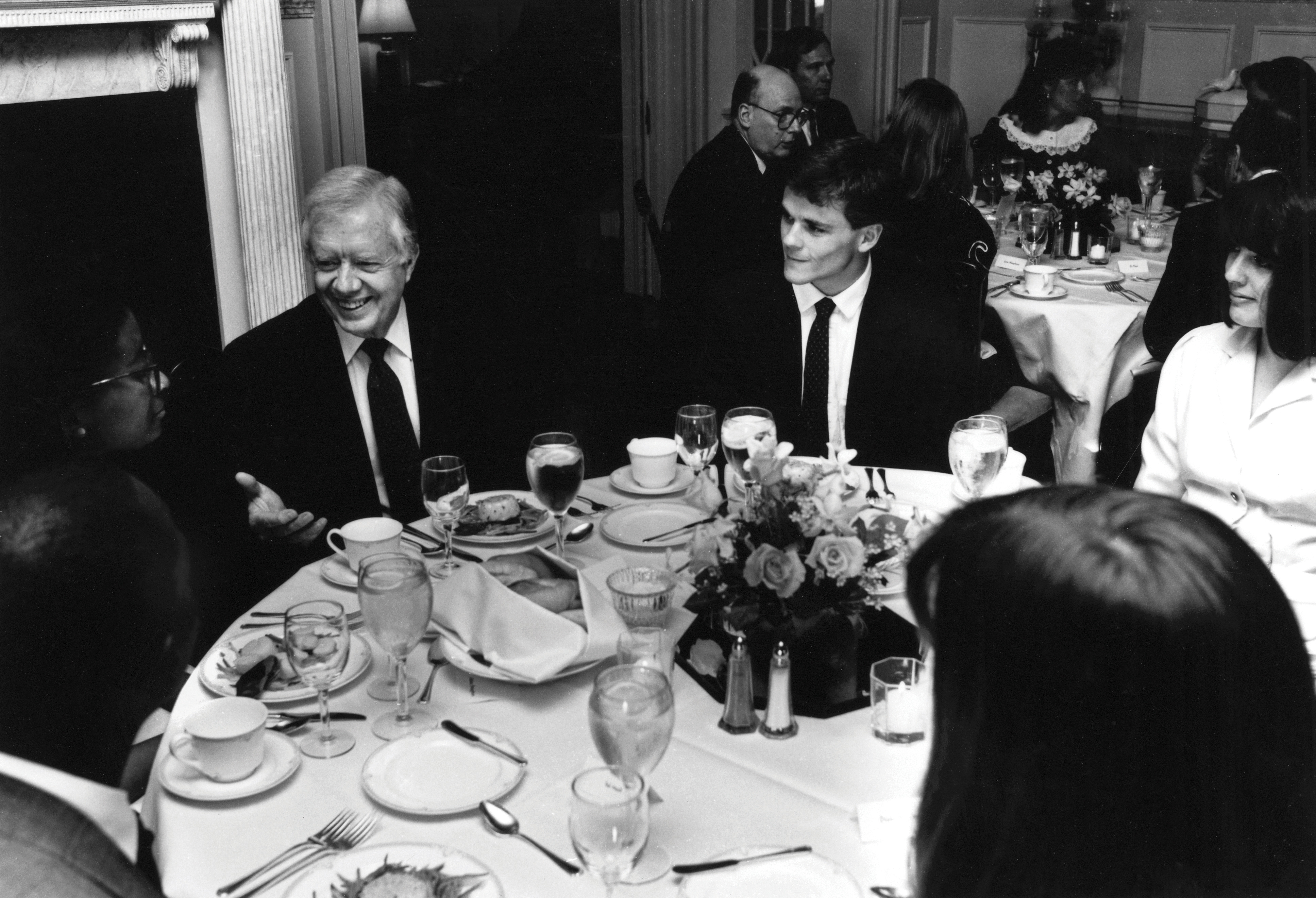 Former President Jimmy Carter had dinner with Dillard Scholars, including then-student and now UVA President Jim Ryan.