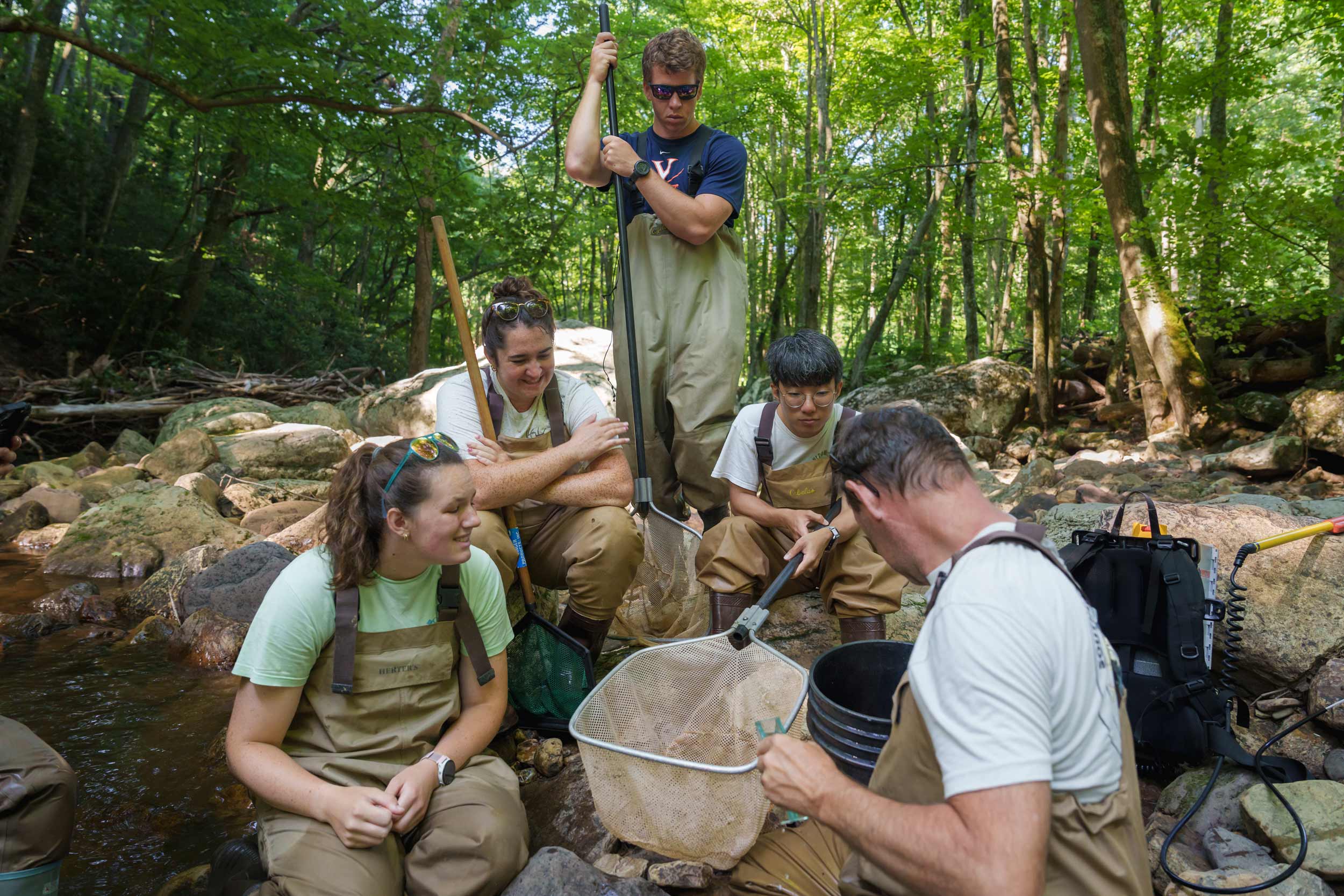 The Field Biology of Fishes class examines fish from Little Stony Creek 