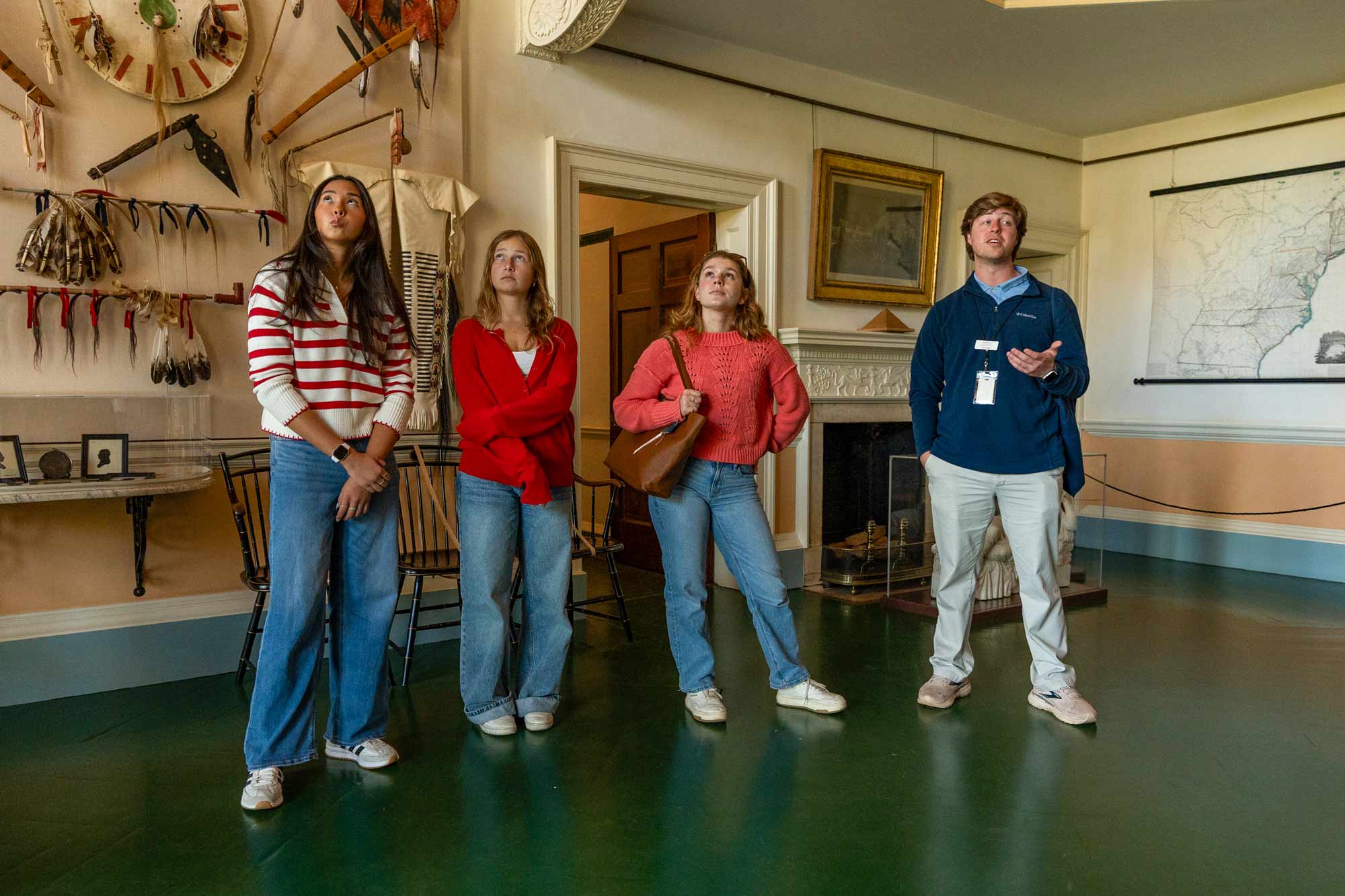 From left, first-year students Ellie Williams, Jackie Green and Caroline Geeslin with their tour guide