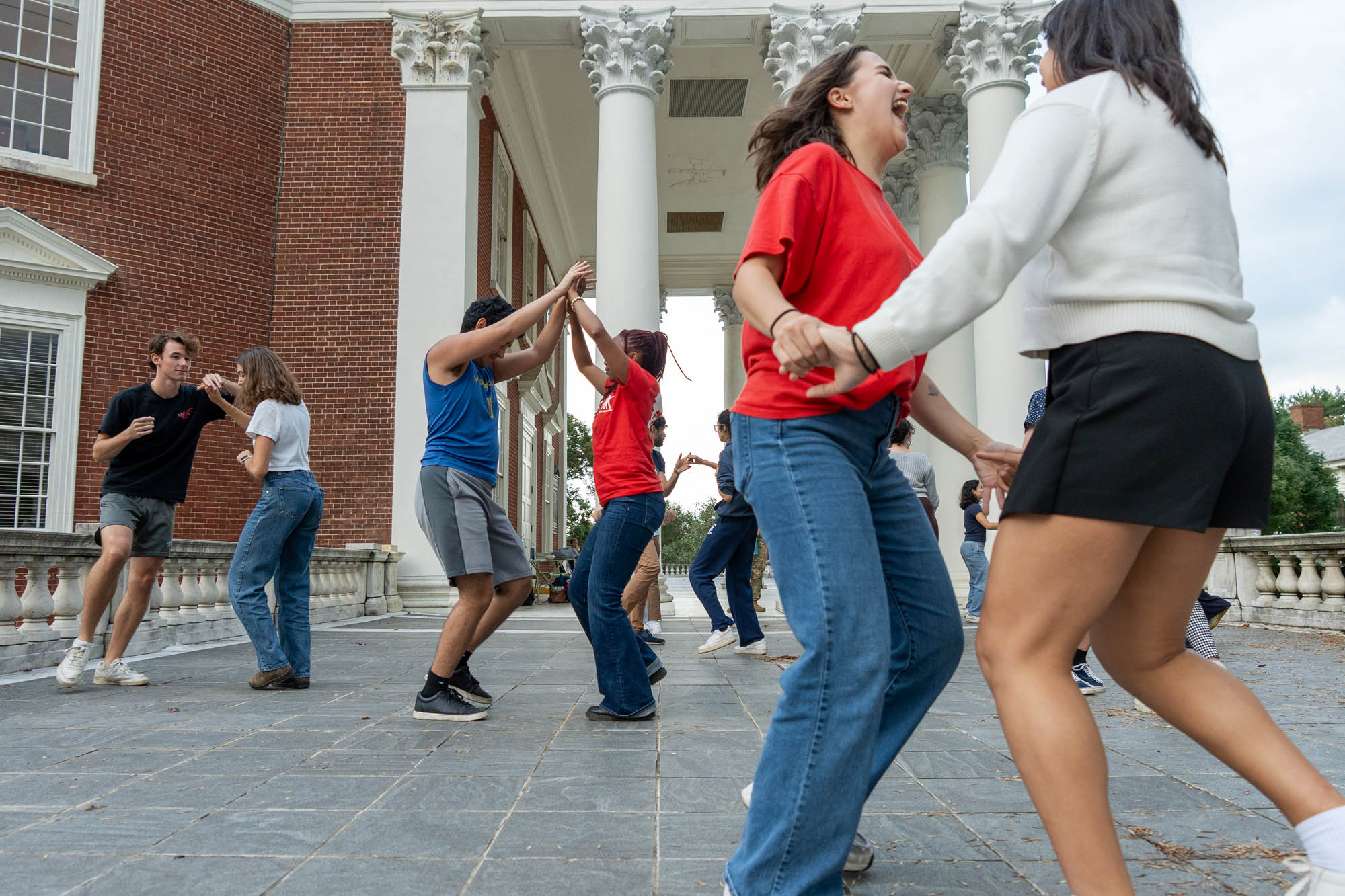 Salsa on the Rotunda