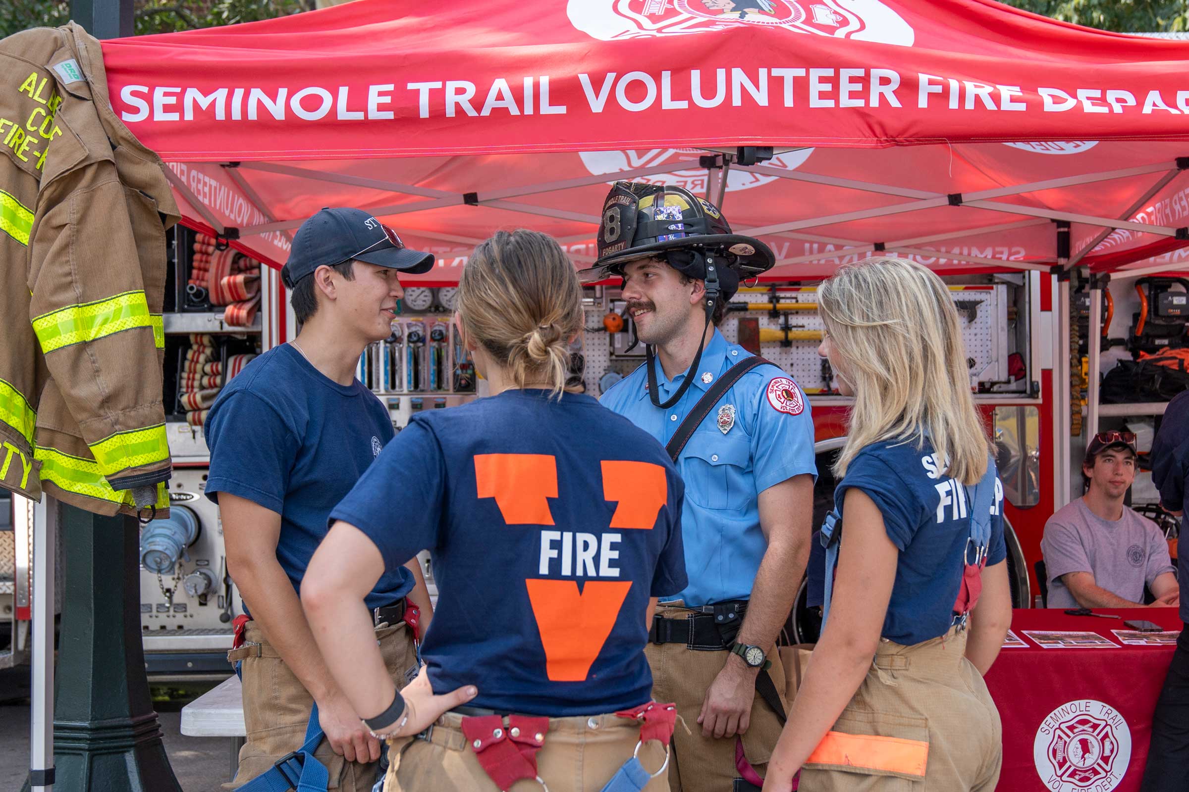 Volunteers recruit at UVA’s Student Activities Fair in August. 