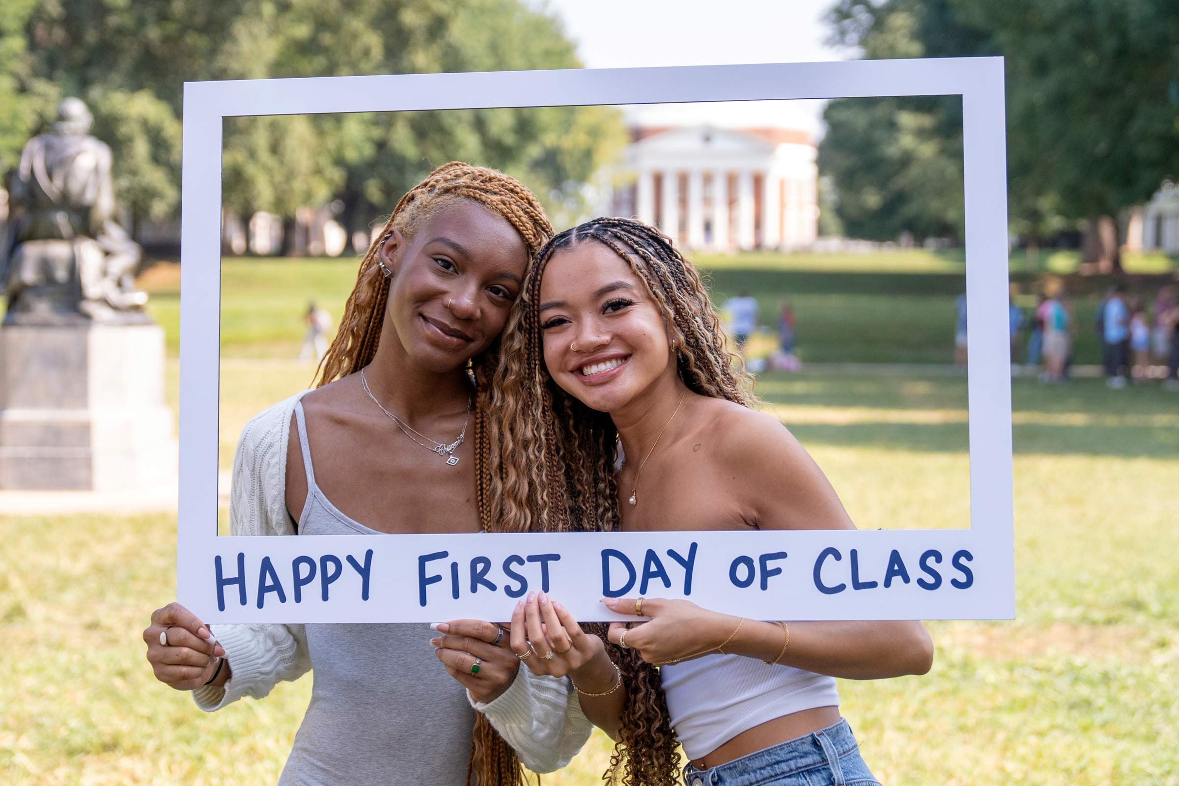 Portrait of UVA student Emerson and Bui.