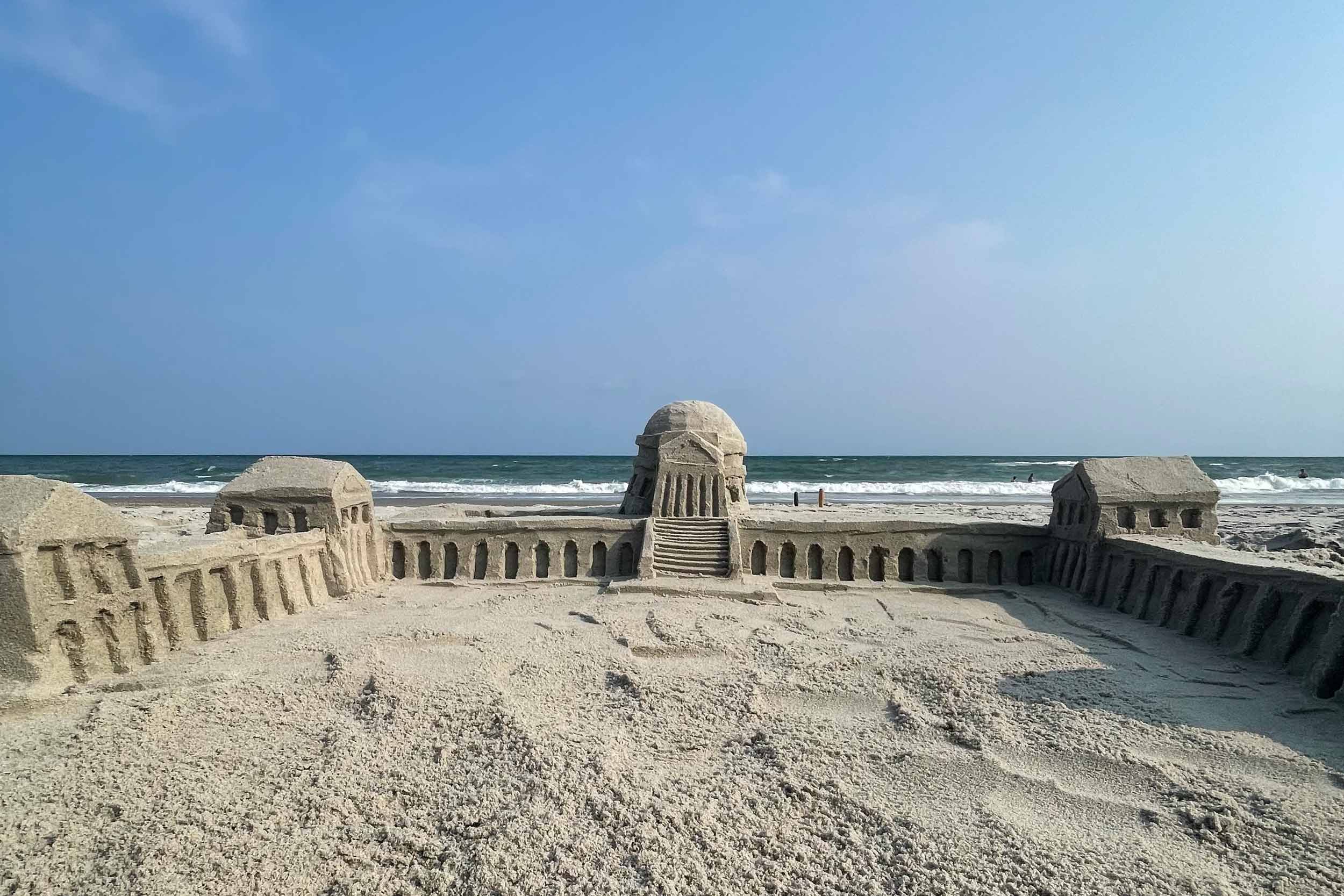 Wider view of the Rotunda/Lawn sand castle