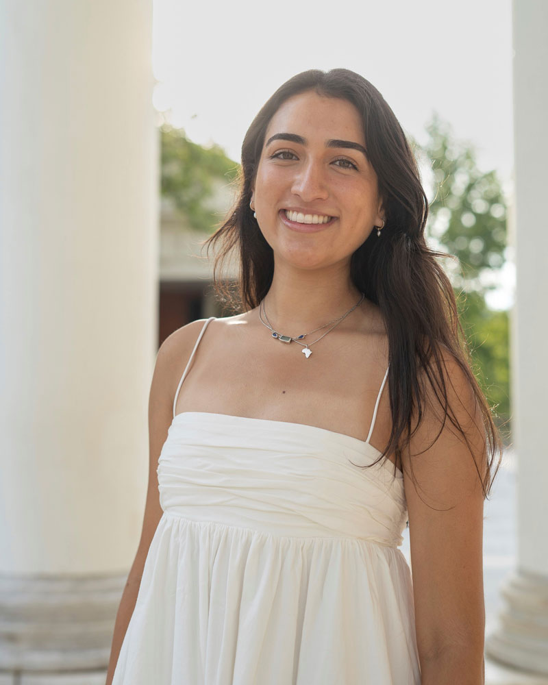 A portrait of UVA graduate Hannah Zaveri 