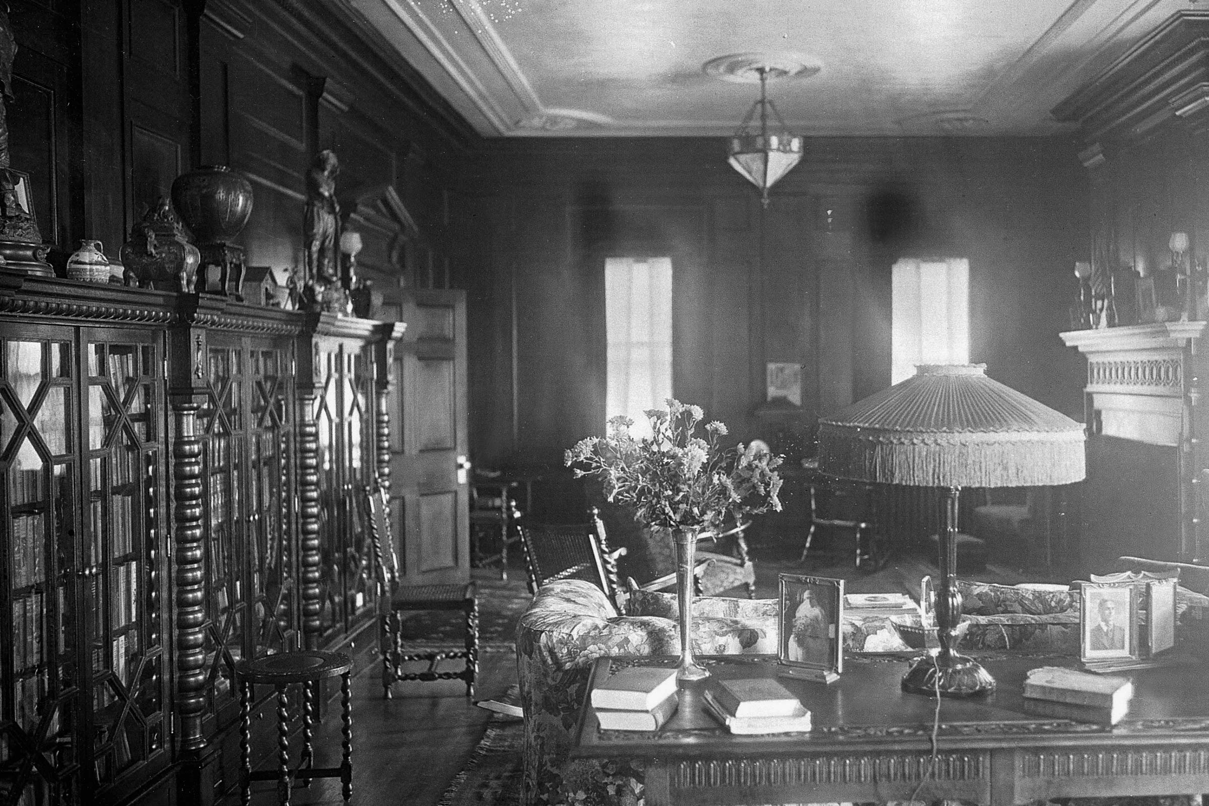 Birdwood Mansion Entryway in the past