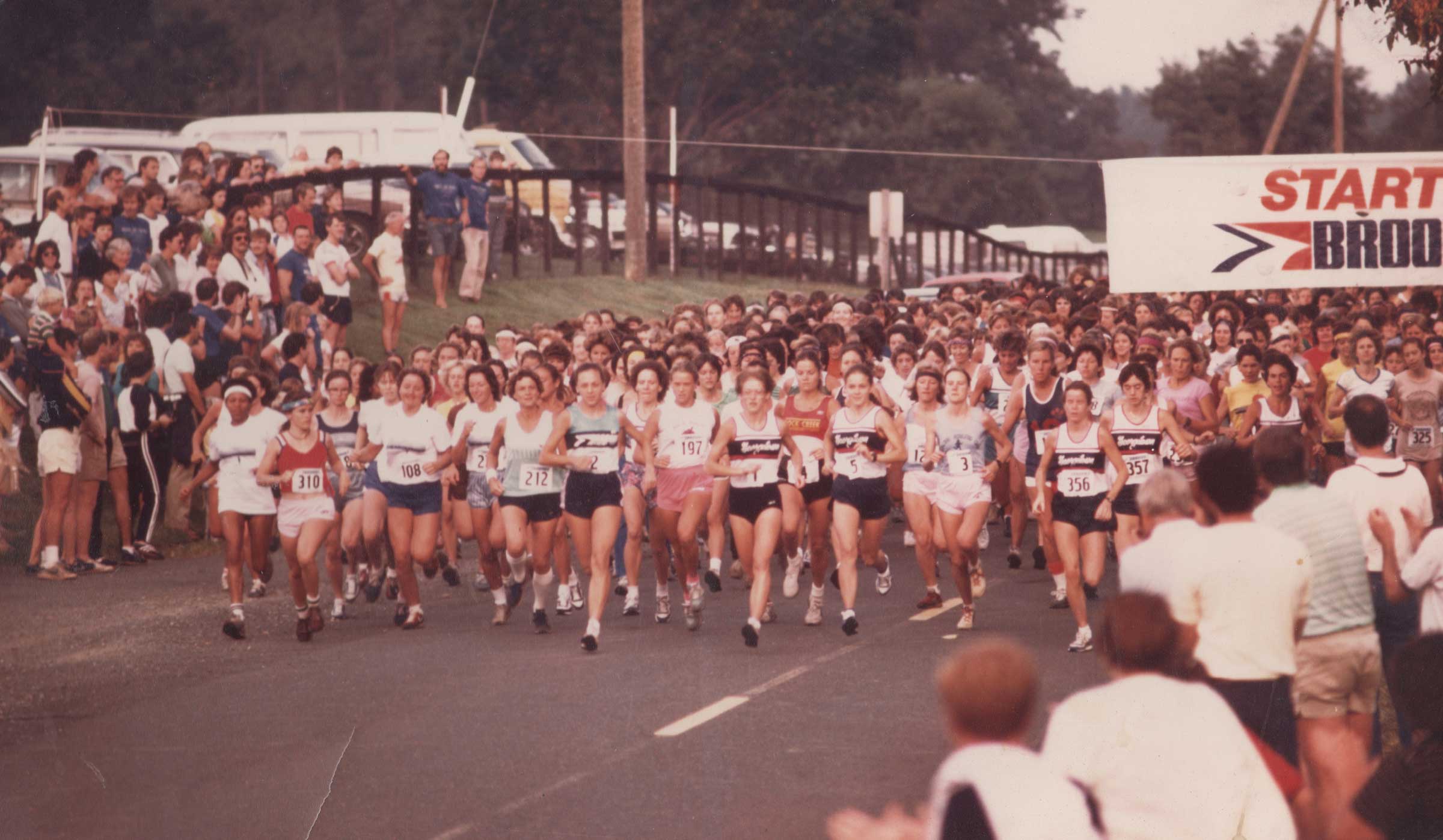 Hundreds of women running a race