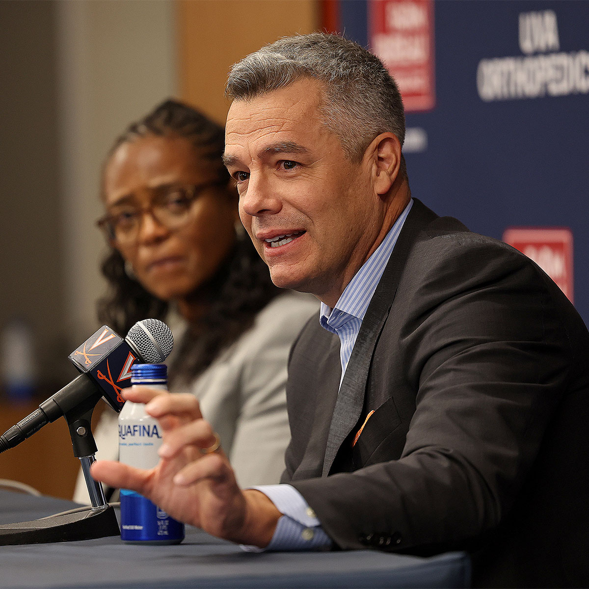 Tony Bennett speaking at his retirement press conference.