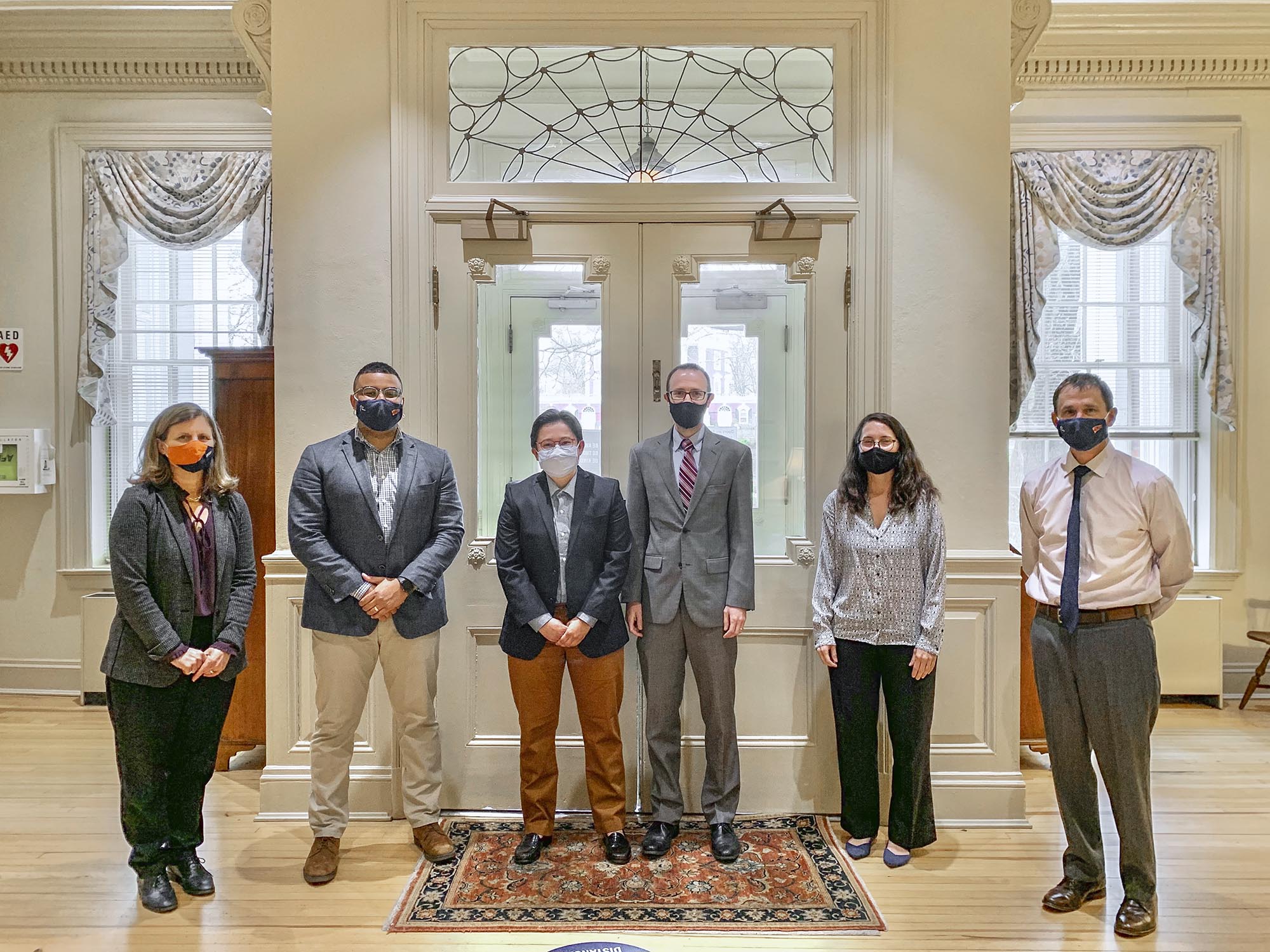 Provost Liz Magill, Ben Allen, Abel Liu, Andrus Ashoo, Barbara Brown Wilson and President Jim Ryan stand in a line together