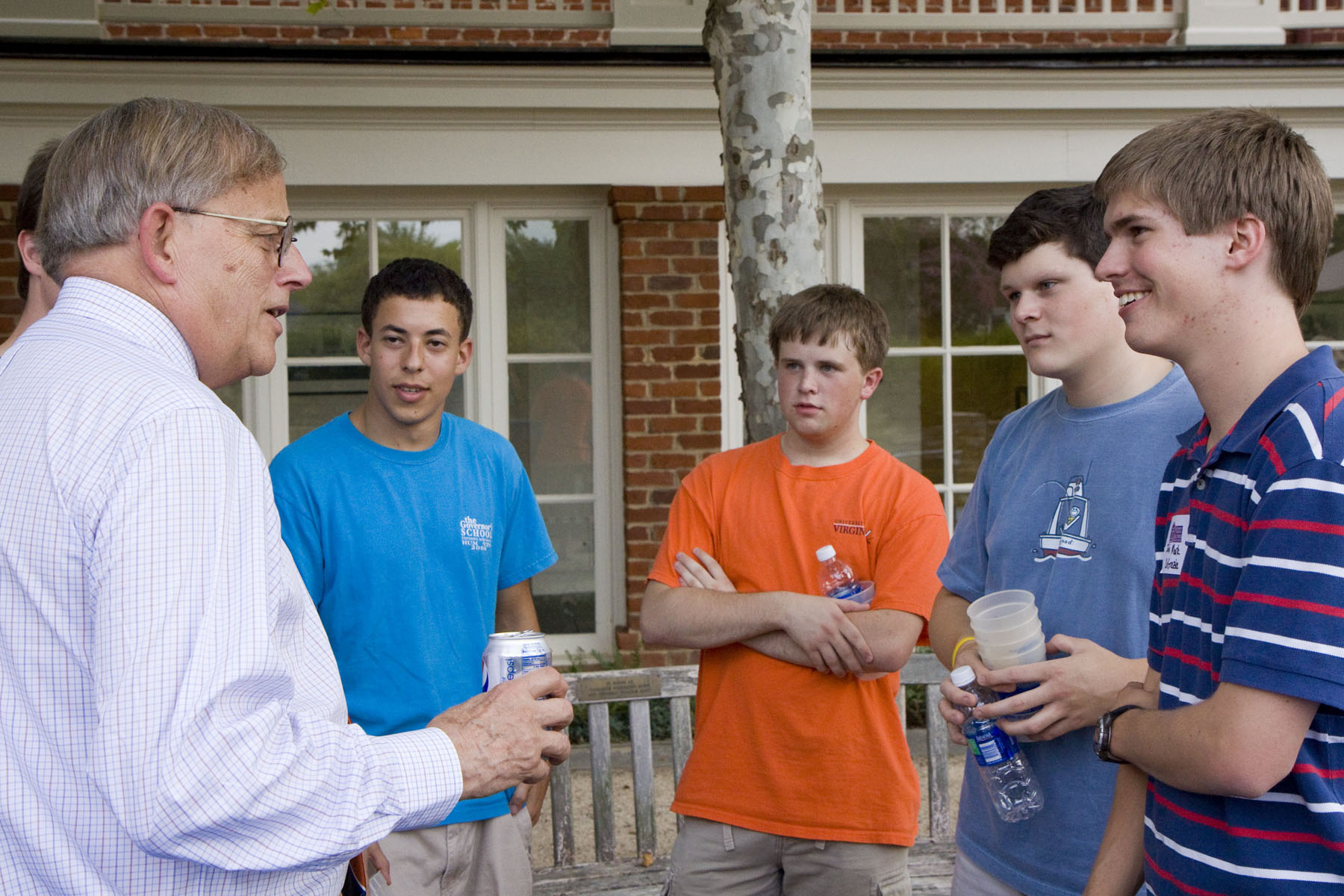Alexander "Sandy" Gilliam talking to UVA students