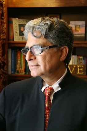 Deepak Chopra headshot