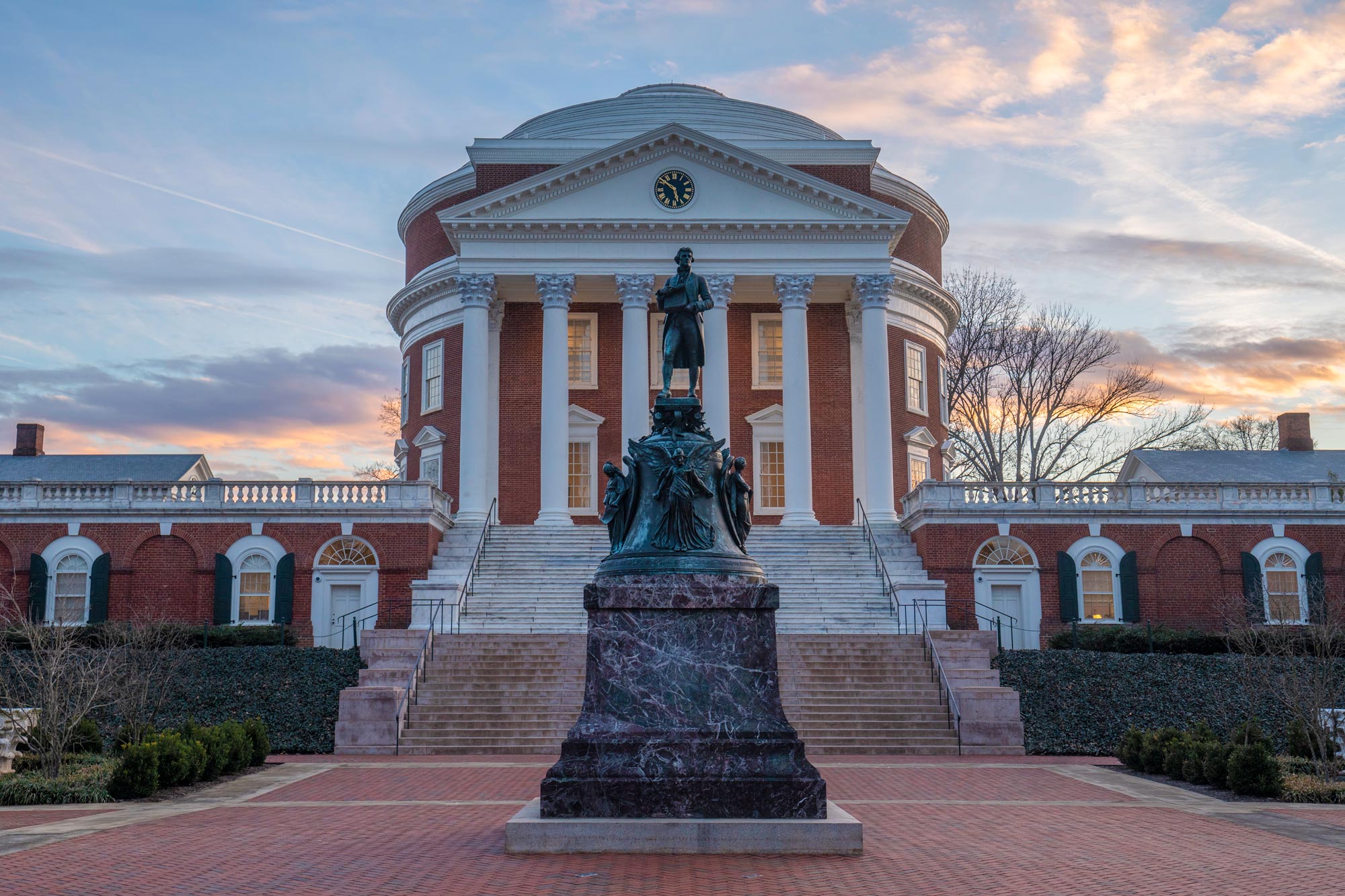 The Rotunda with Thomas Jefferson Statue