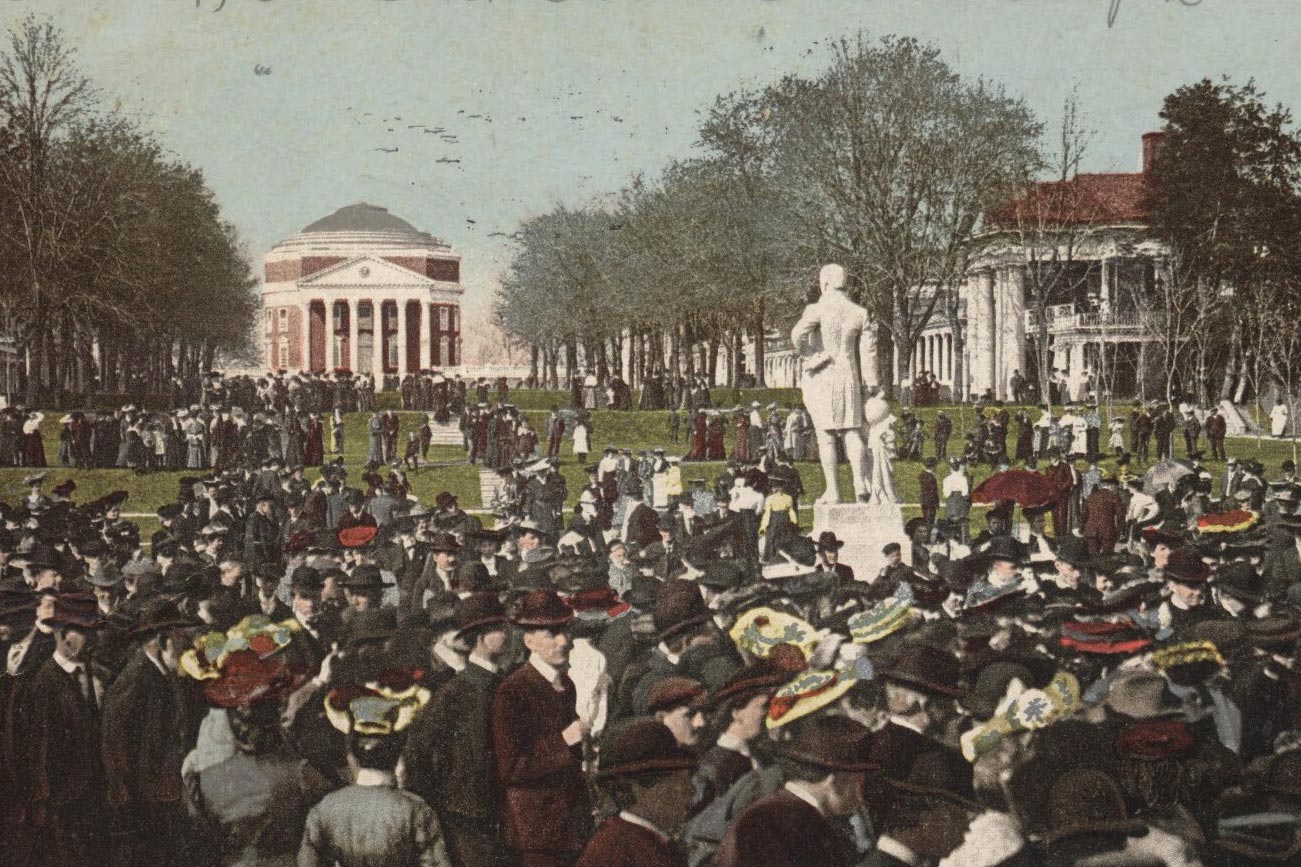 A postcard from the 1905 inauguration of Edwin A. Alderman of the Lawn filled with people