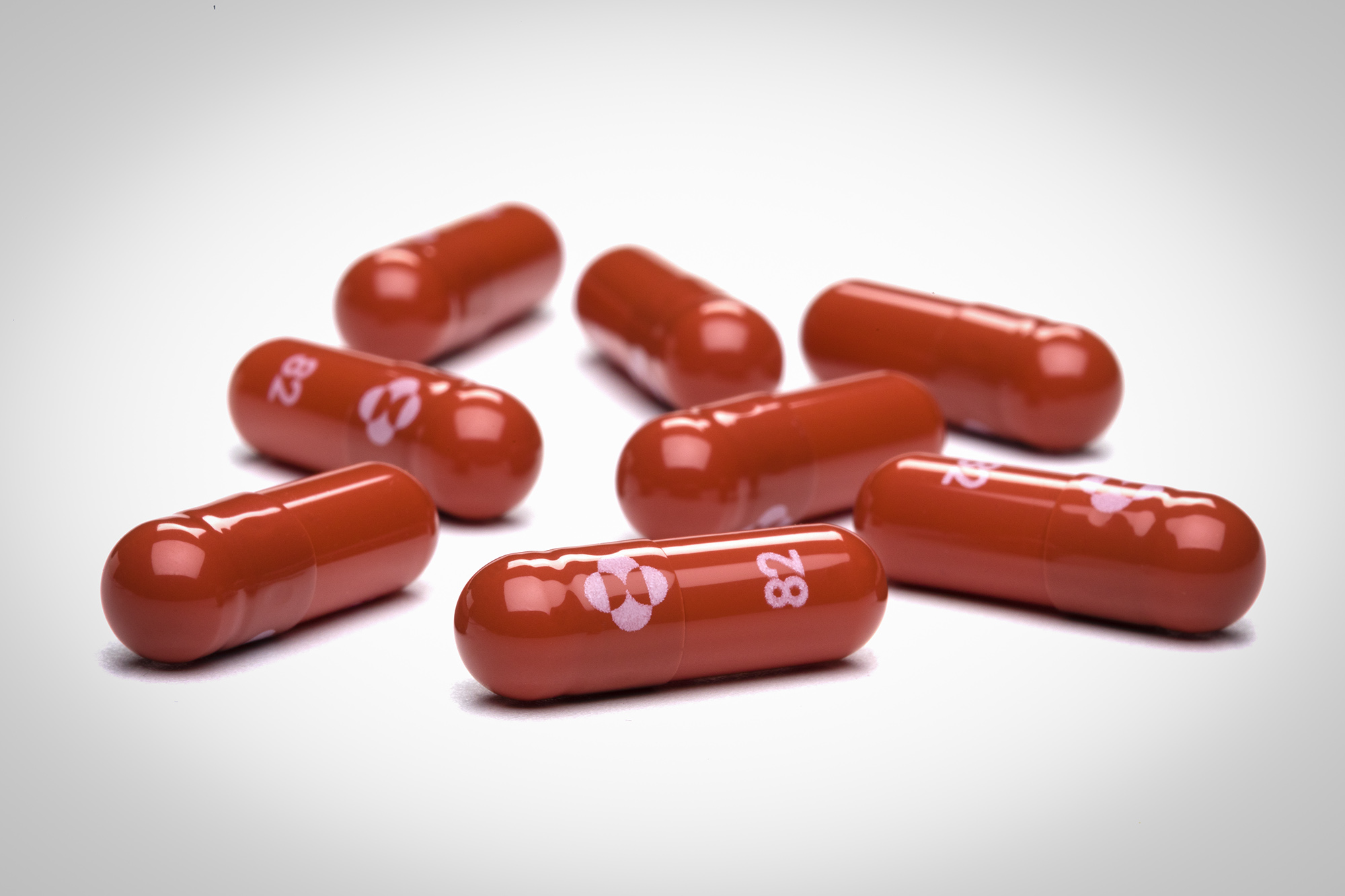 Red oblong Molnupiravir pills 