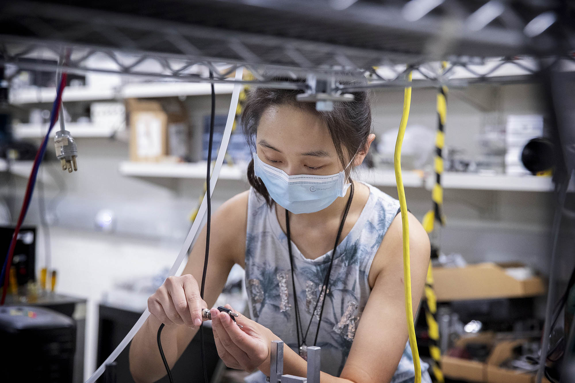 Ziyuan Wang working in a lab