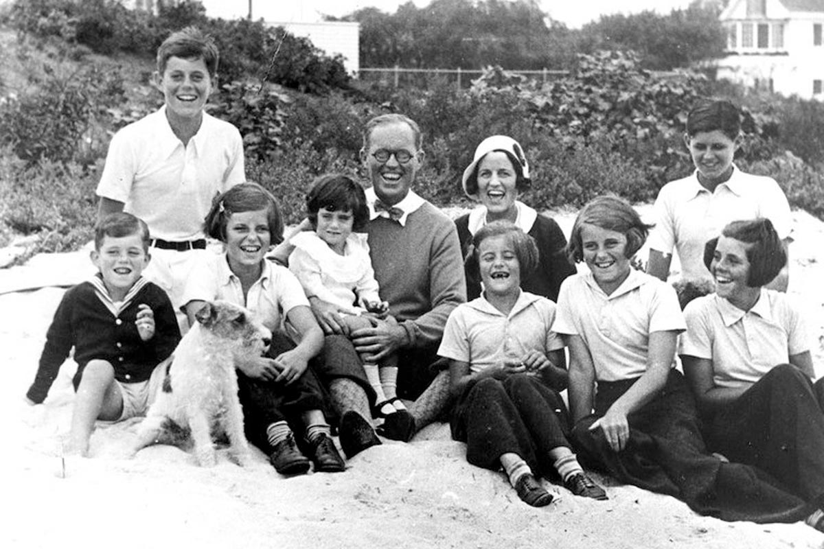 Joe and Rose Kennedy, center, with their eight children at Hyannis Port, Massachusetts. Ted Kennedy was born a year later. 