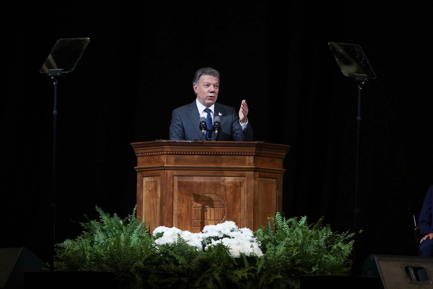 Colombian President Juan Manuel Santos delivered the keynote address during an award celebration