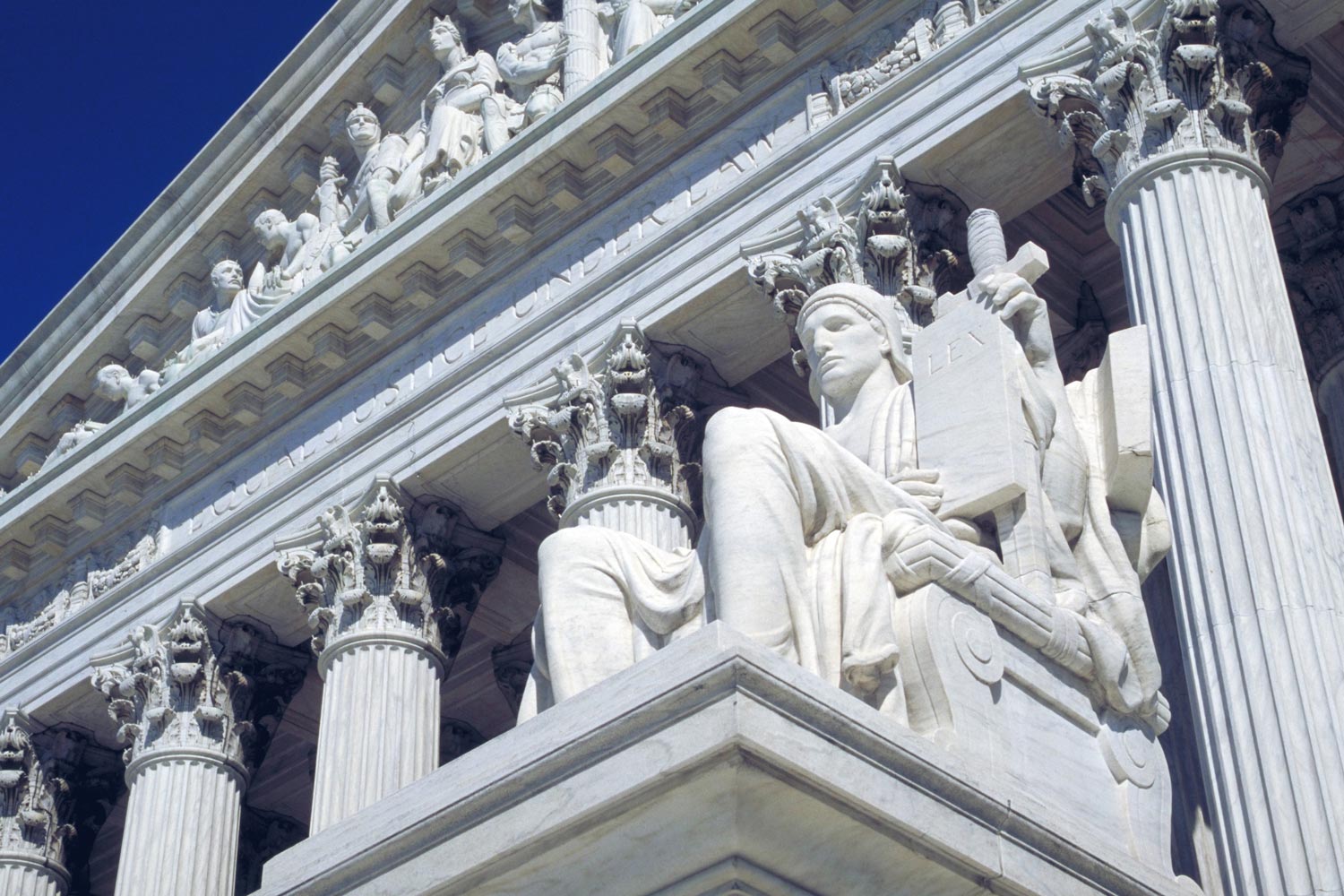 Statue at the United States Supreme Court Building