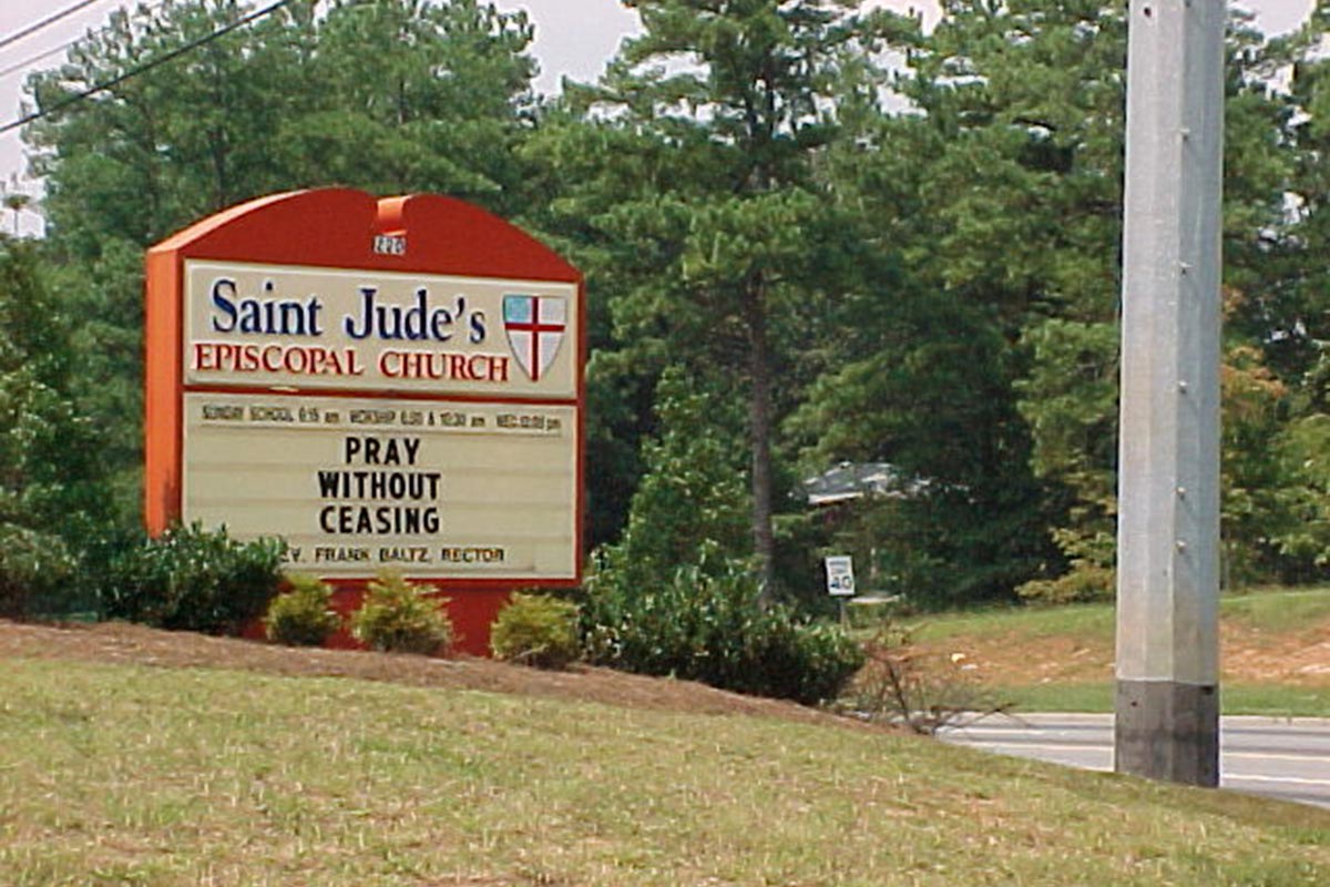 Saint Judes Episcopal Churches sign reads Pray without Ceasing