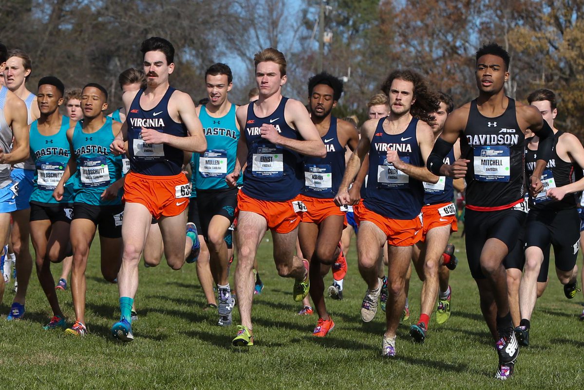 UVA mens cross country team running