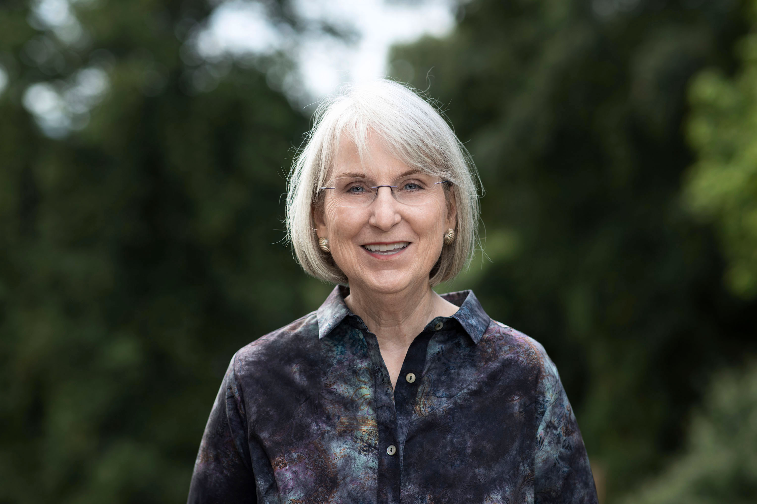 Kathleen Flake headshot