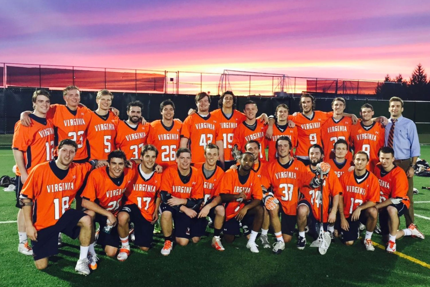 Mens Lacrosse team gather for a group photo 