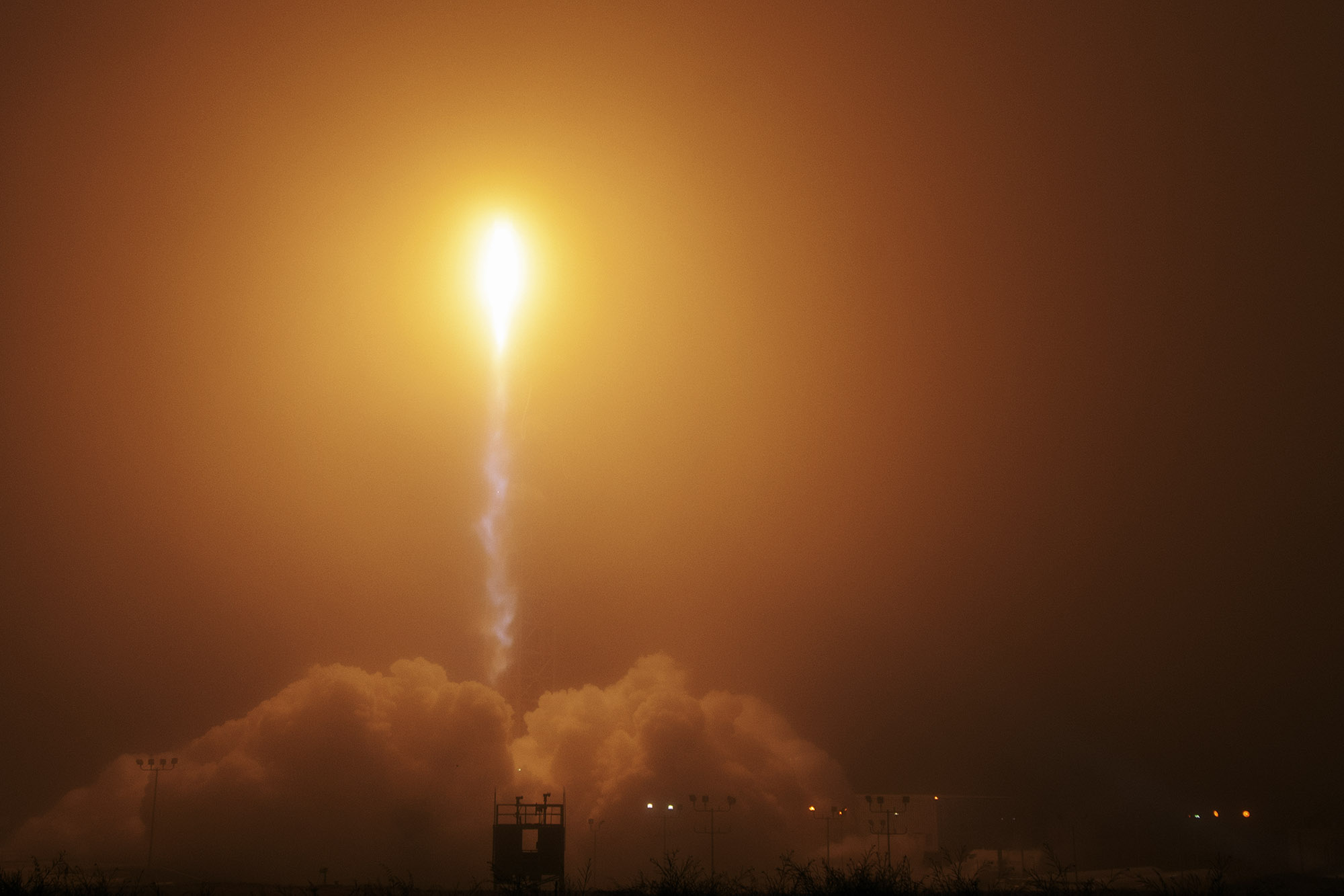 Atlas V rocket lifts off