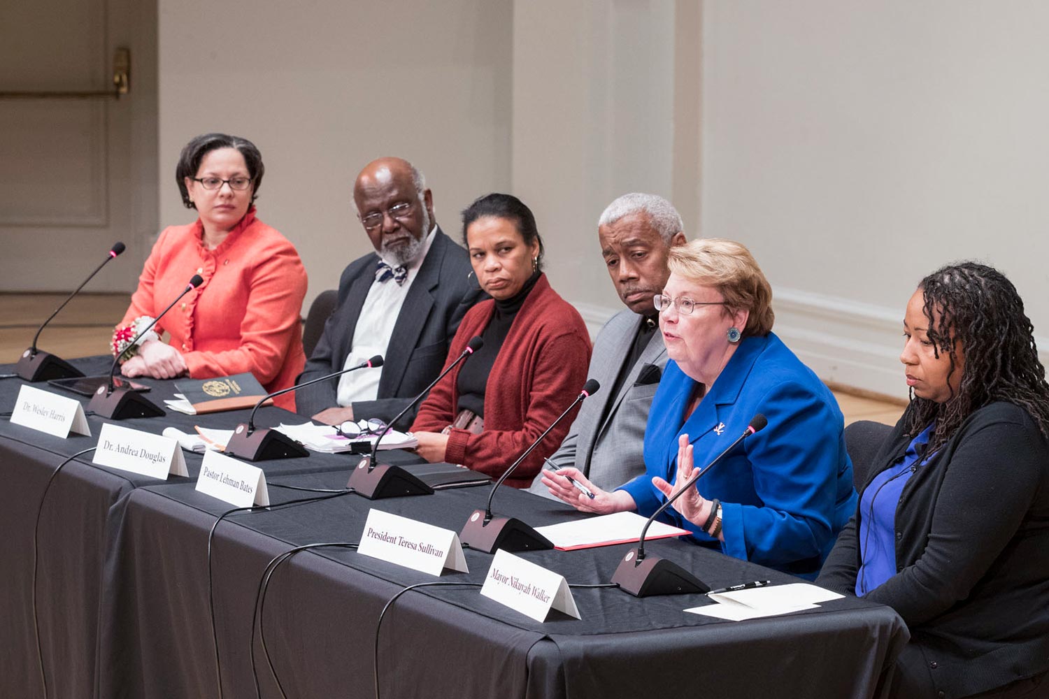 State Sen. Jennifer McClellan (left), who chairs the state’s Dr. Martin Luther King Jr. Memorial Commission, and the panel of distinguished leaders, including UVA President Teresa Sullivan (second from right), reflected on King’s vision of a “beloved community.”