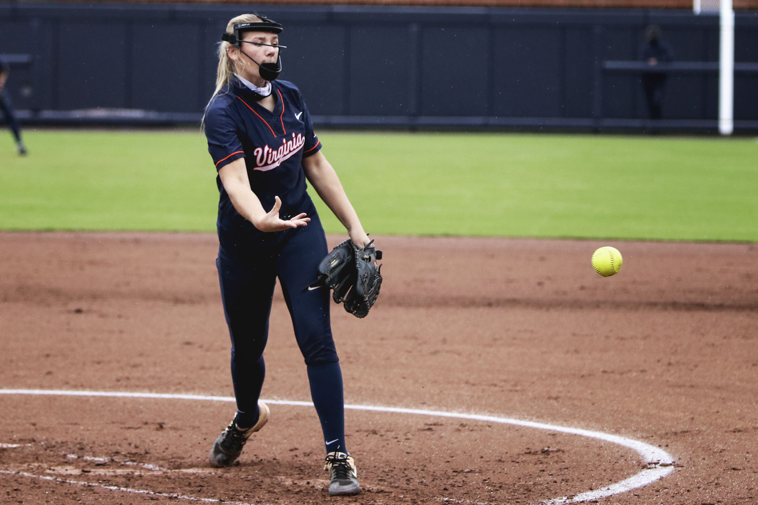 Morgan Murphy pitching during a softball game