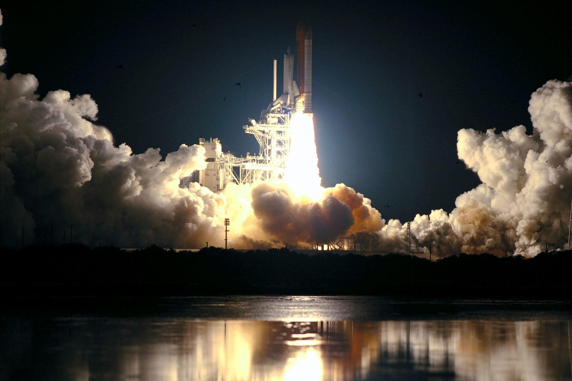 Image of the Space Shuttle launching