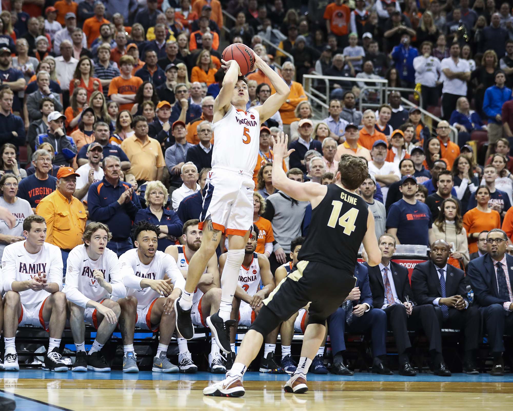 Kyle Guy Shooting over an opponent