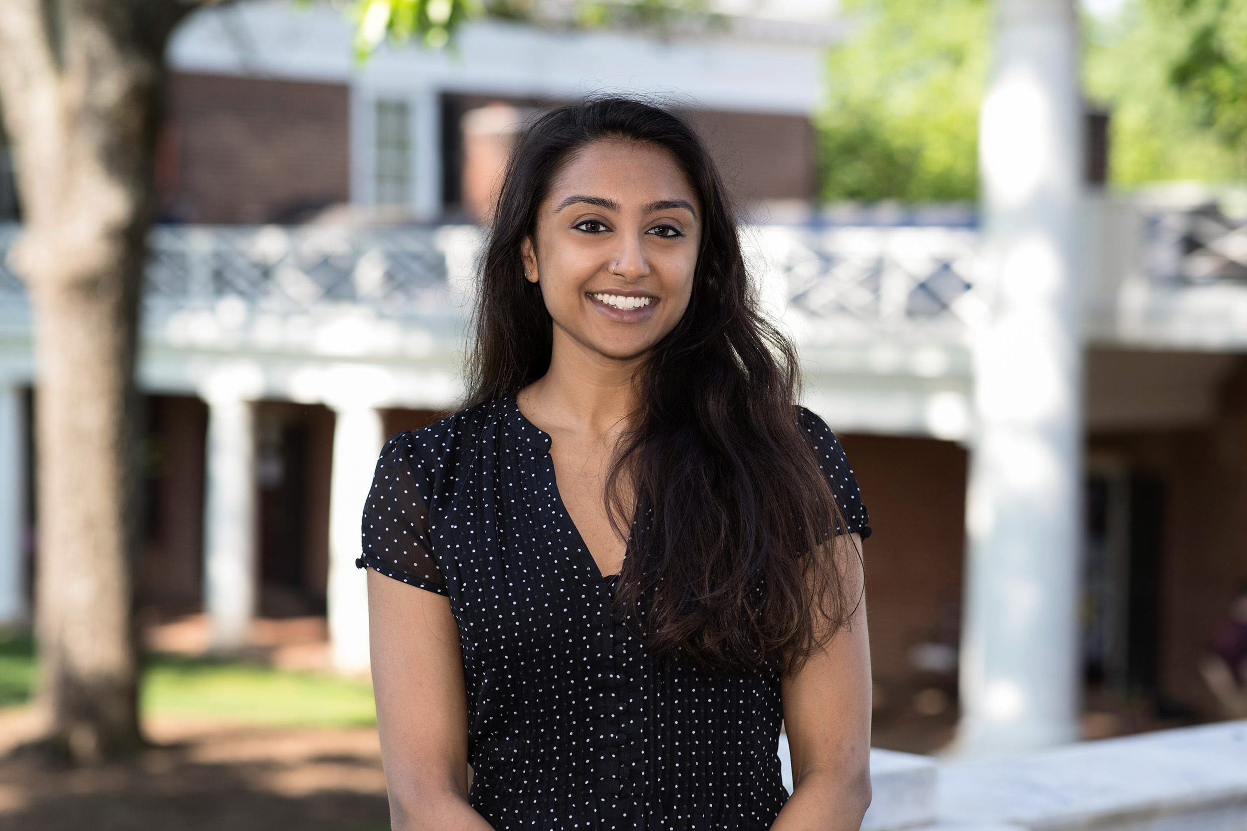 Shree Baphna headshot