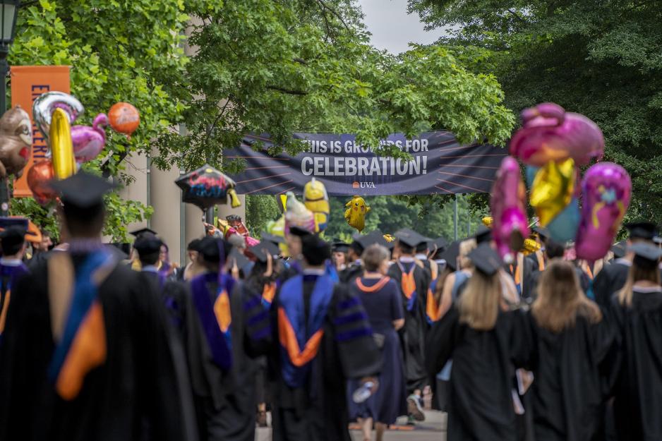 UVA students walking through grounds for Final Exercises