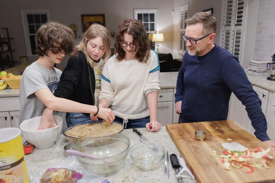 Leo, Finn, Shannon and Tom Barker cooking together