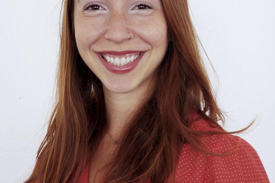 Katya Davydova Headshot