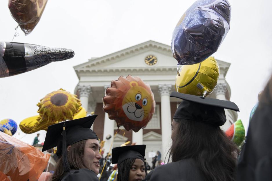 An assembly of balloons in front of the Rotunda