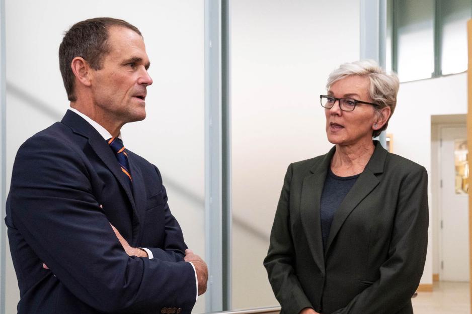 Jim Ryan chats with Jennifer Grahnholm