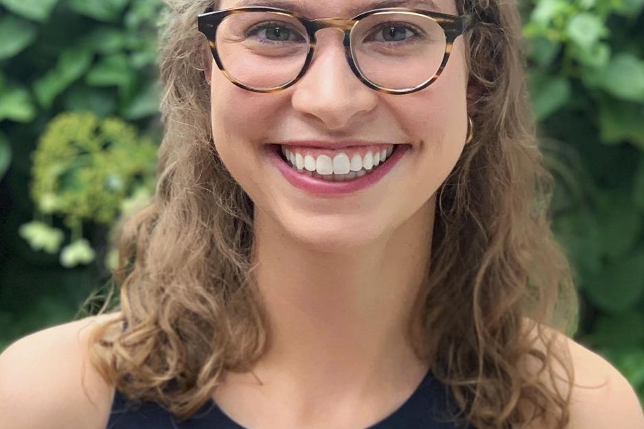 Anna Cerf headshot