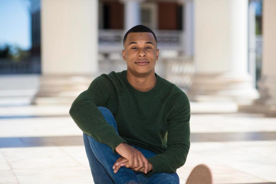 Daniel Autry headshot